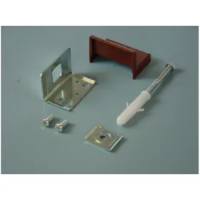  SZEKRÉNY FÜGGESZTŐ 345-ÖS VASALAT TIPLIVEL 52×35×32 mm BARNA