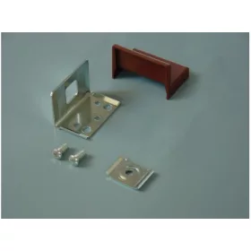 SZEKRÉNY FÜGGESZTŐ 345-ÖS VASALAT 52×35×32 mm BARNA